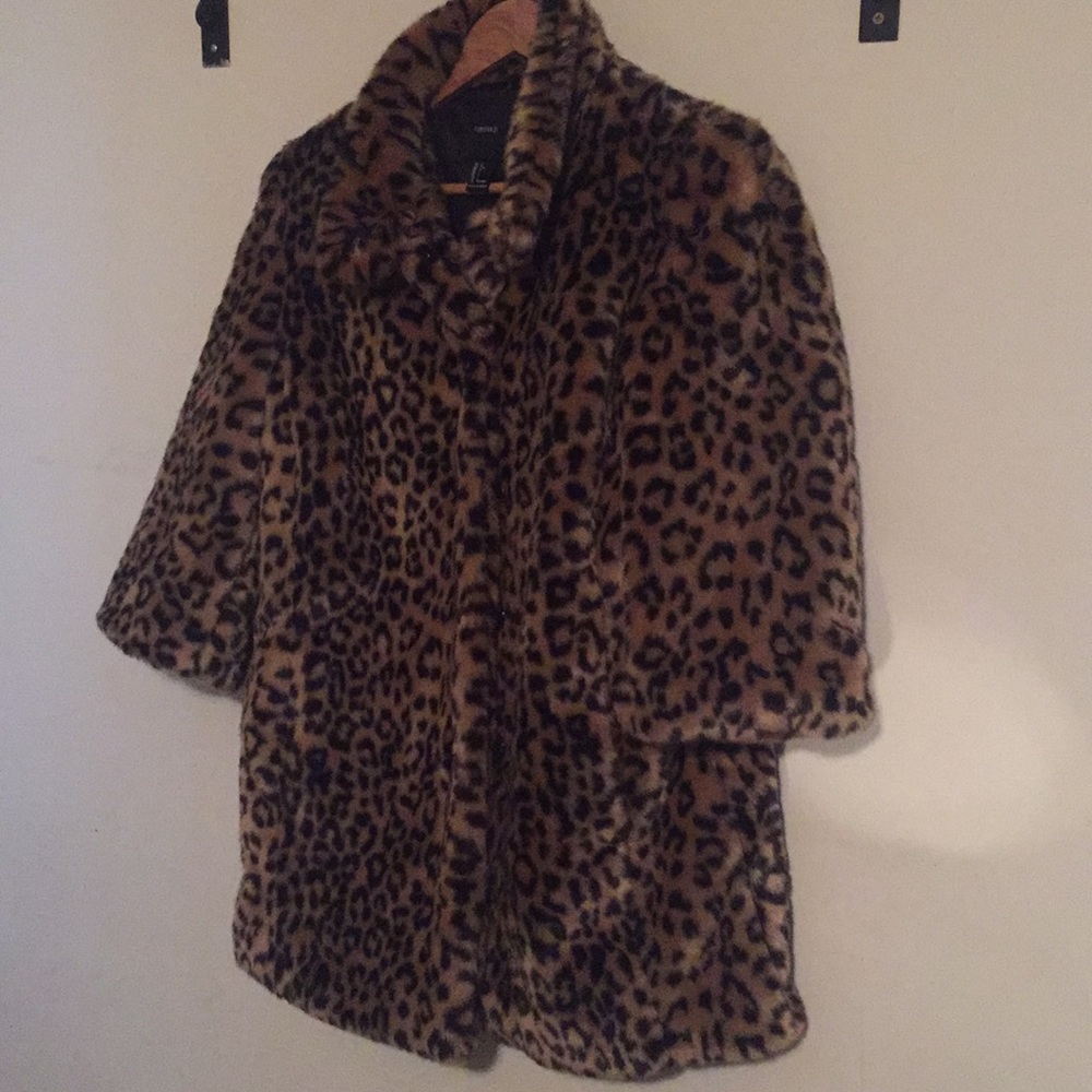 Forever 21 Faux Fur Leopard 3/4 sleeve Jacket